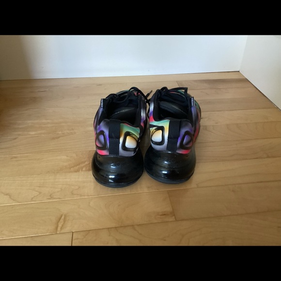 Nike Airmax 720 black neons size 5.5 - Picture 3 of 5